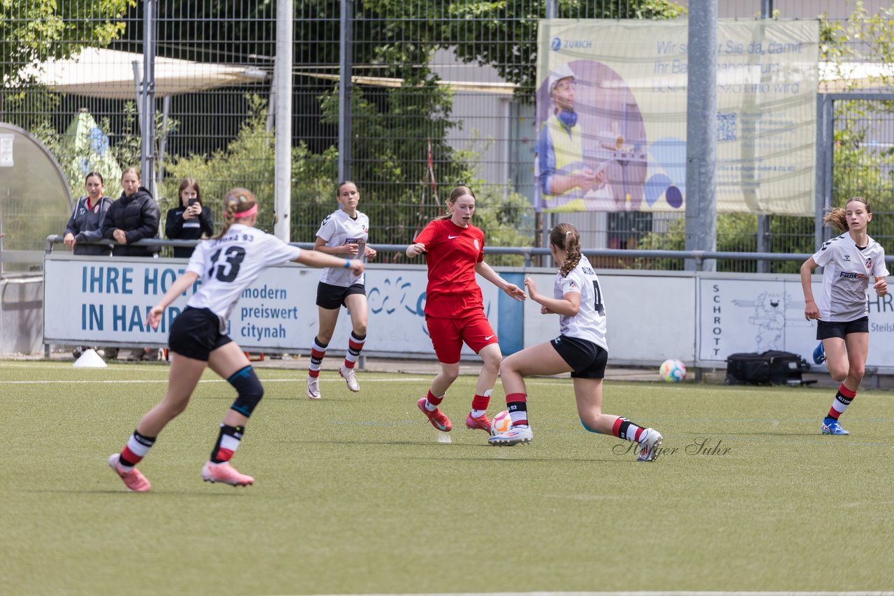 Bild 135 - wCJ Ballfreunde Pokal Finale  Altona 93 - Eimsbuetteler TV : Ergebnis: 0:2